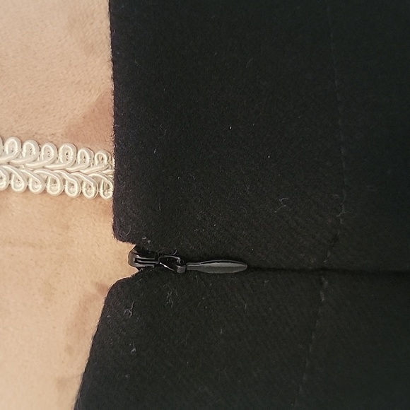 J Crew Wool Black Pencil Skirt, Size 10 Tall, Double Rear Seam with Kickpleat - Picture 3 of 6